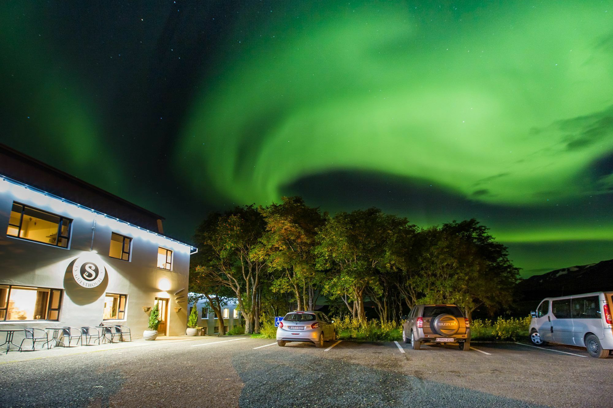 Skjaldarvik Guesthouse Акурейри Екстериор снимка